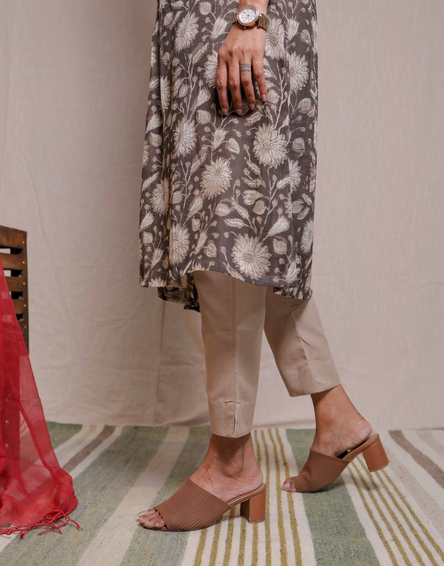 Earthy tones-137